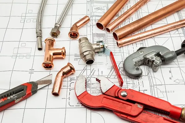 plumbing tools used by plumbers